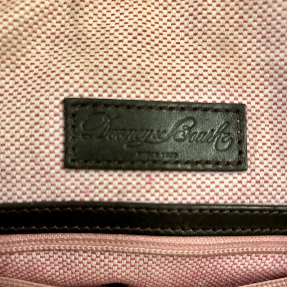🌶️ Dooney & Bourke Purse - Picture 2 of 5